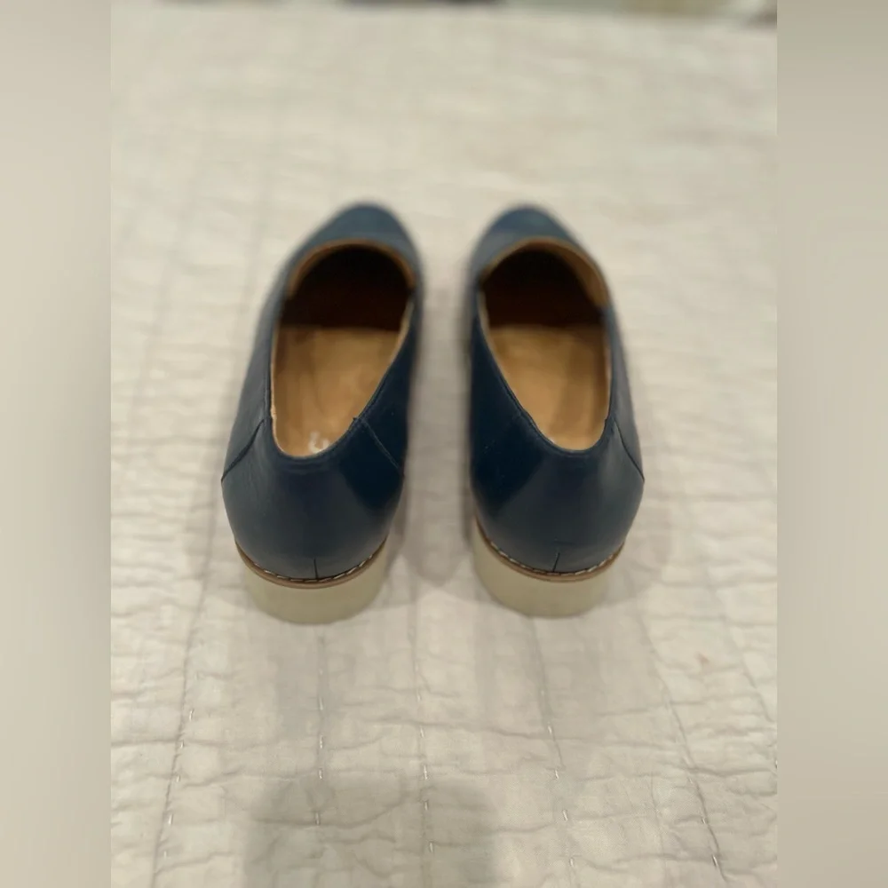 Vionic Women's Kensley Loafer Navy 9.5 - Picture 3 of 7